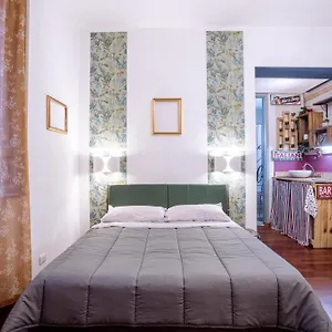  Apartment Maneki Artieri